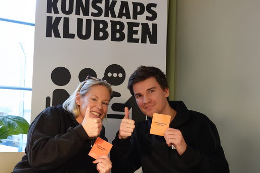 Ungdomscoacherna Martin och Linda.