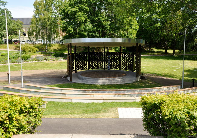 Scen i parken